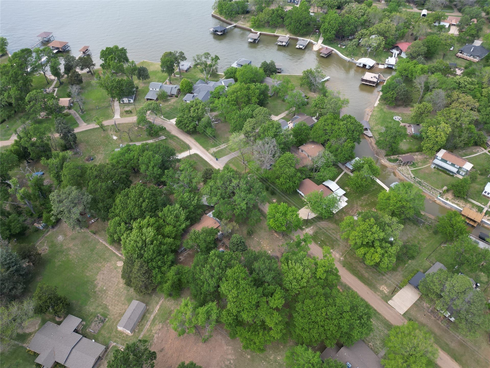 0.3 acres in Henderson County - photo 9