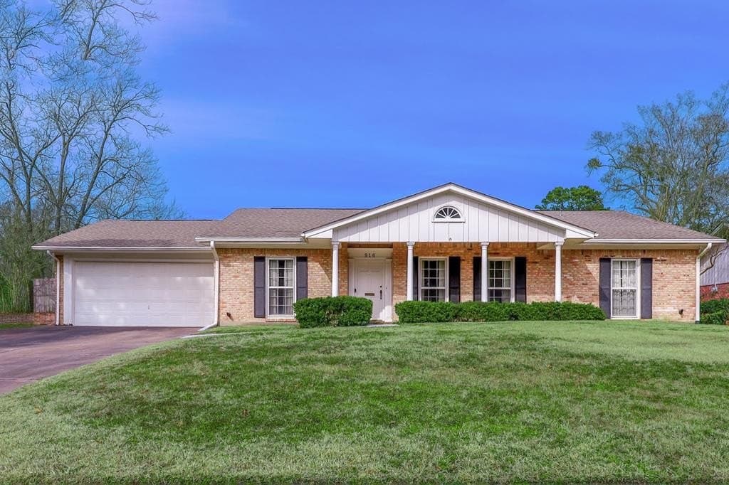 11,160 acres in Texas County