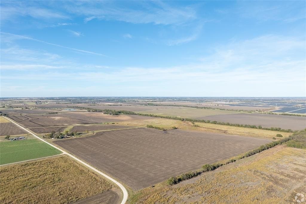 40 acres in Hill County