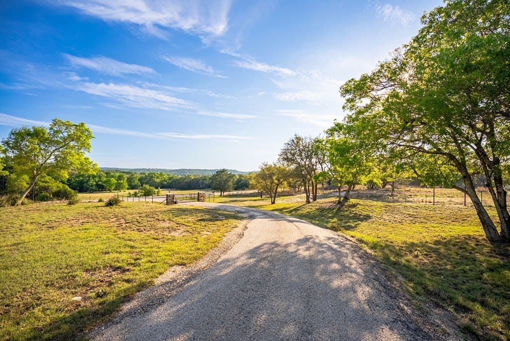 55.16 acres in Gillespie County gallery image 4