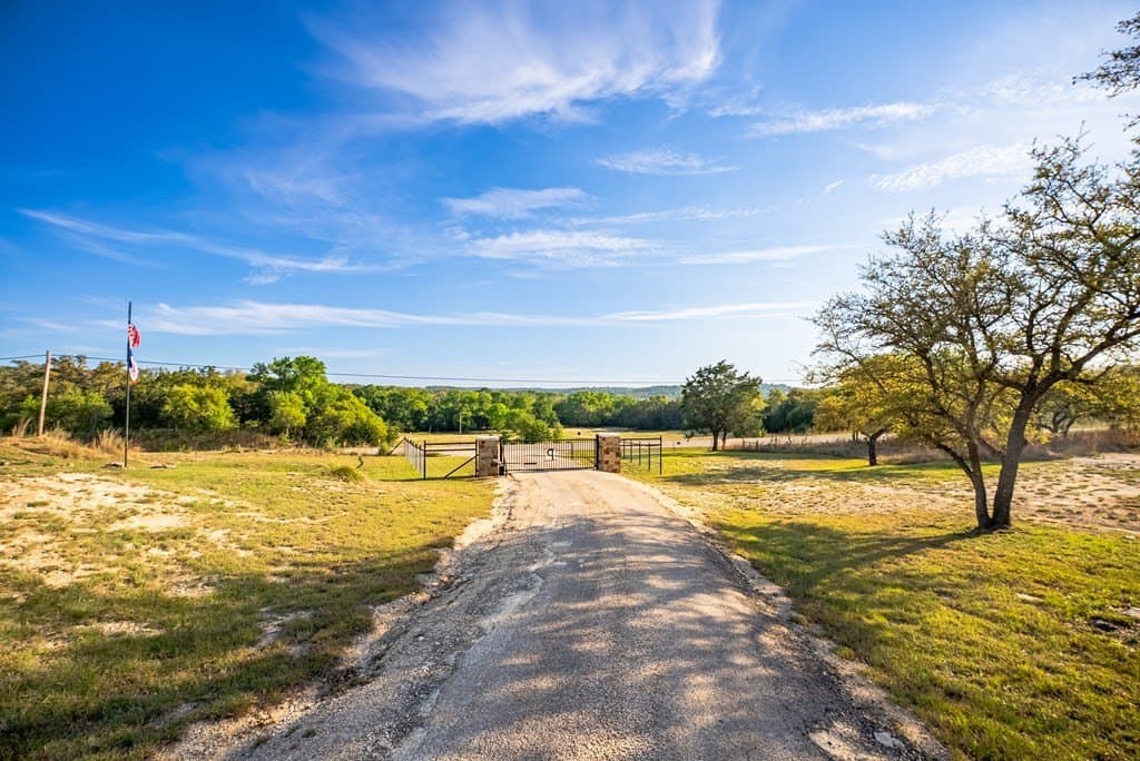55.16 acres in Gillespie County - photo 41