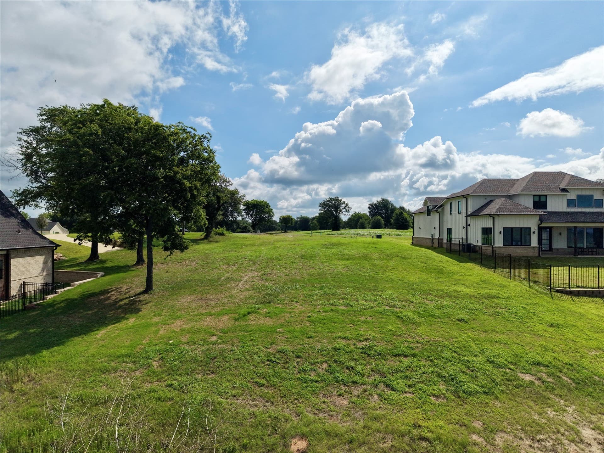 0.52 acres in Kaufman County - photo 2