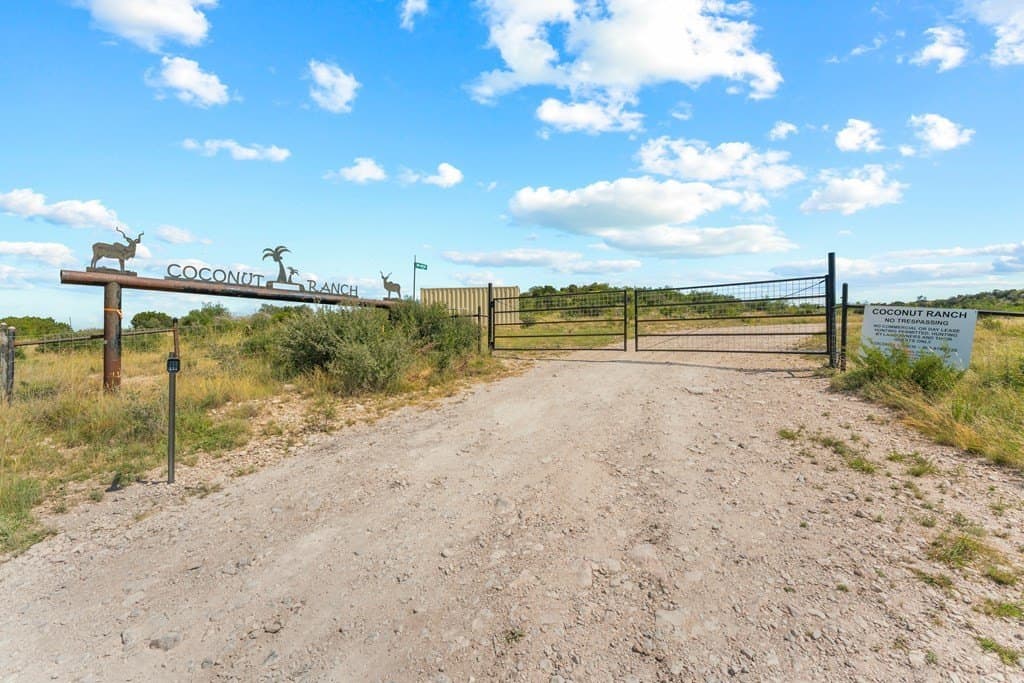 39.92 acres in Edwards County - photo 15