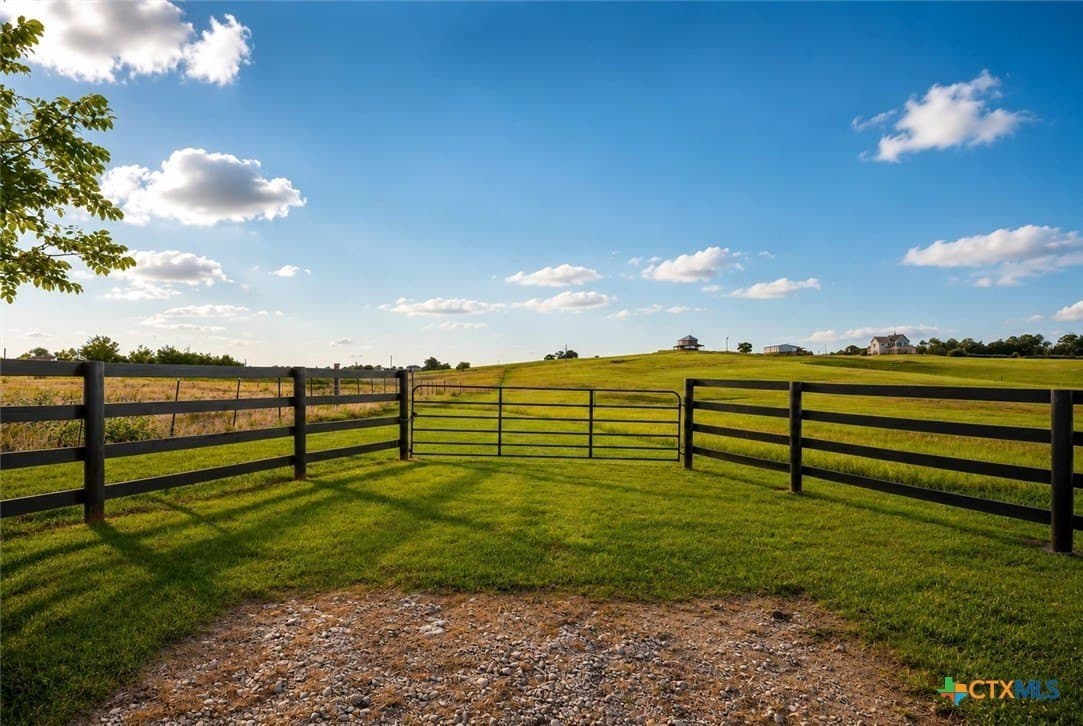10.23 acres in Milam County - photo 2