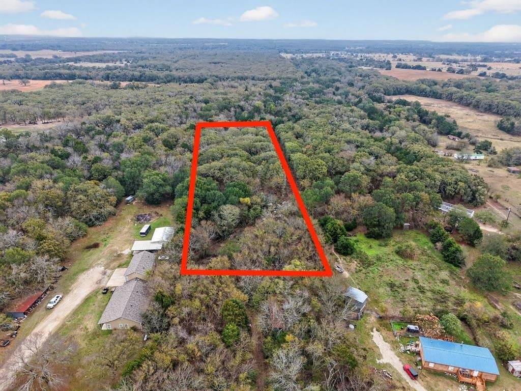 2 acres in Kaufman County