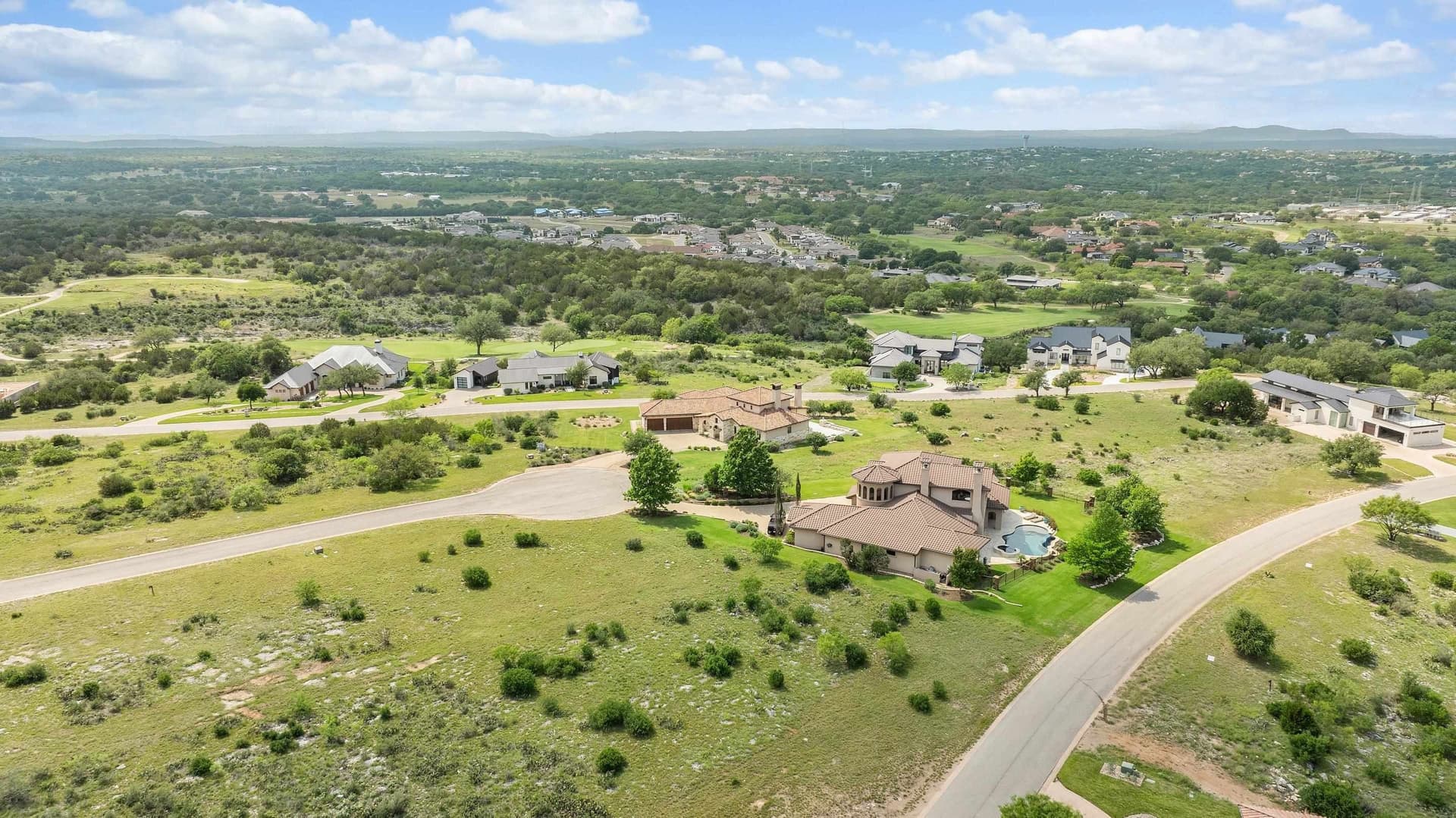0.65 acres in Llano County gallery image 4