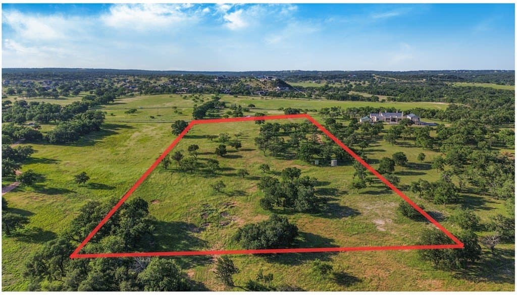 10.01 acres in Gillespie County - photo 11