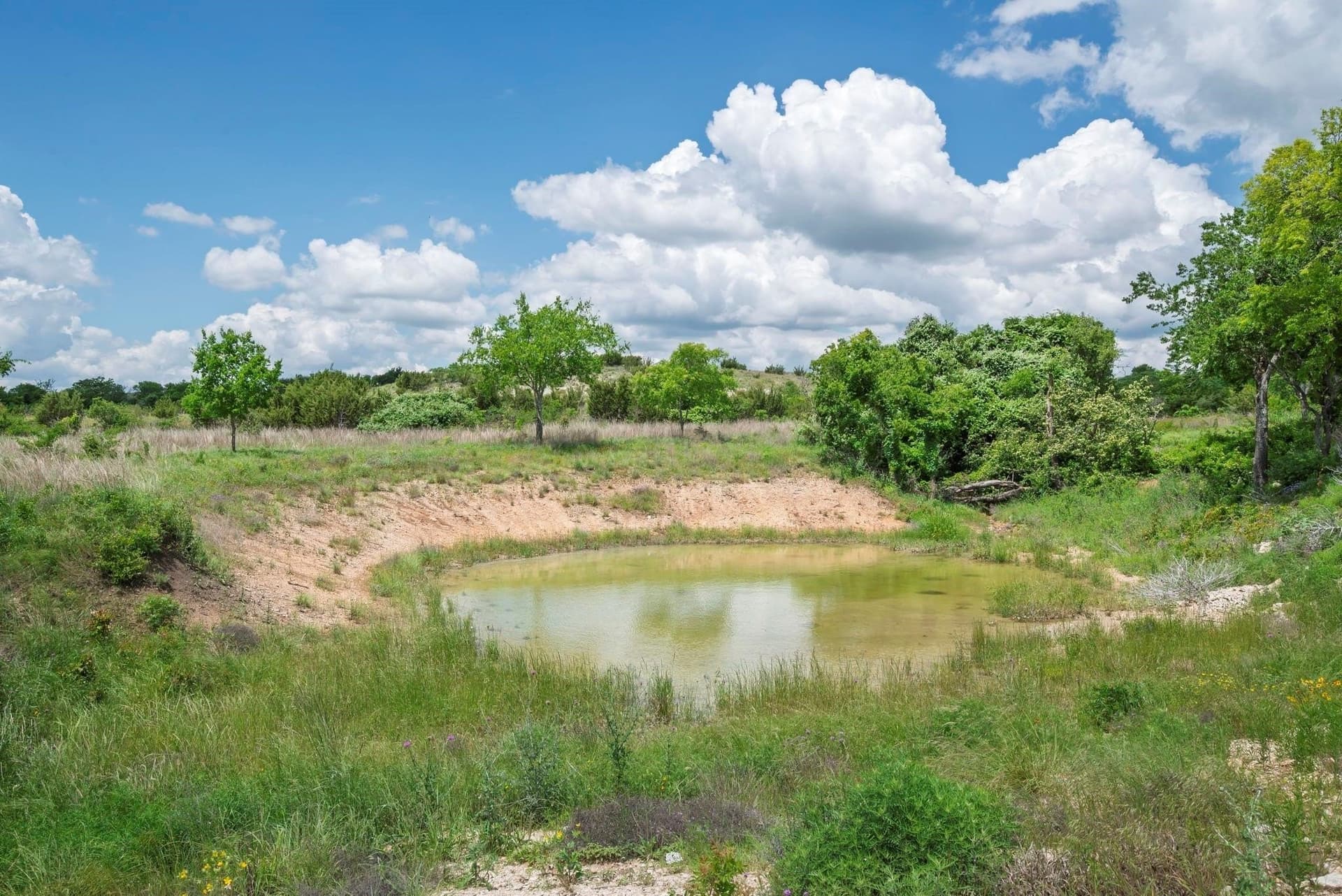 1.74 acres in Hood County gallery image 4