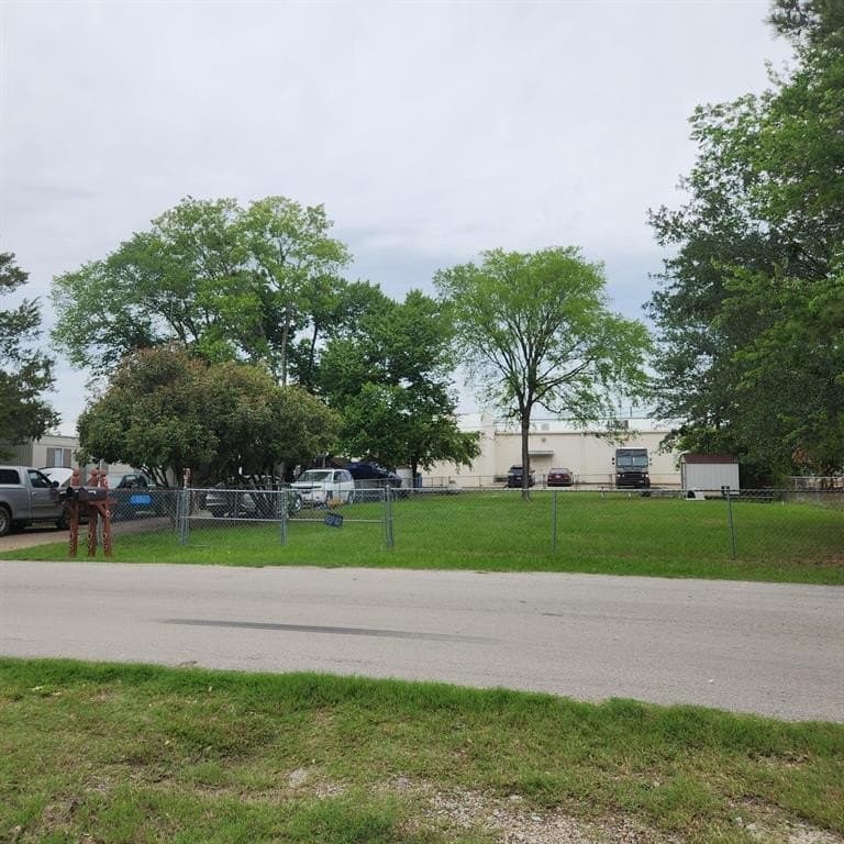 0.19 acres in Henderson County