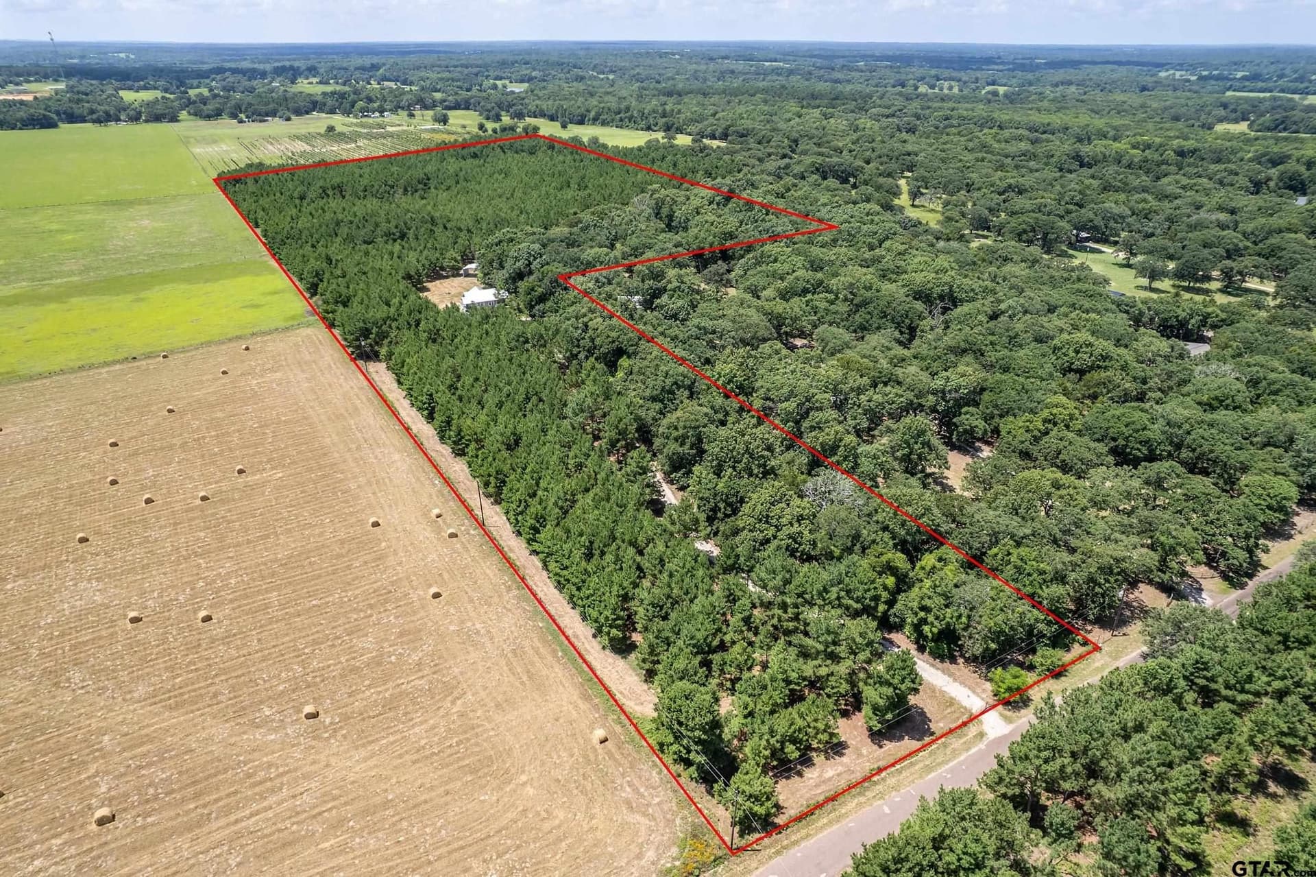 28.32 acres in Smith County