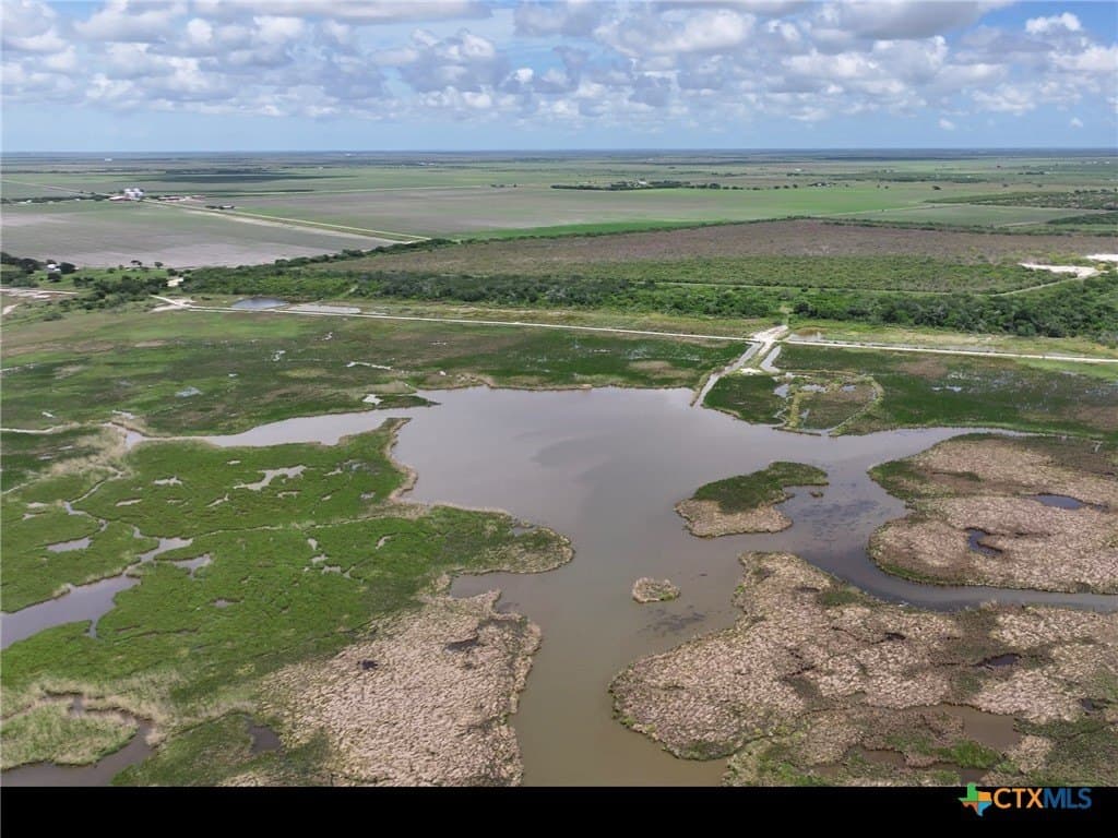 226.91 acres in Calhoun County - photo 18