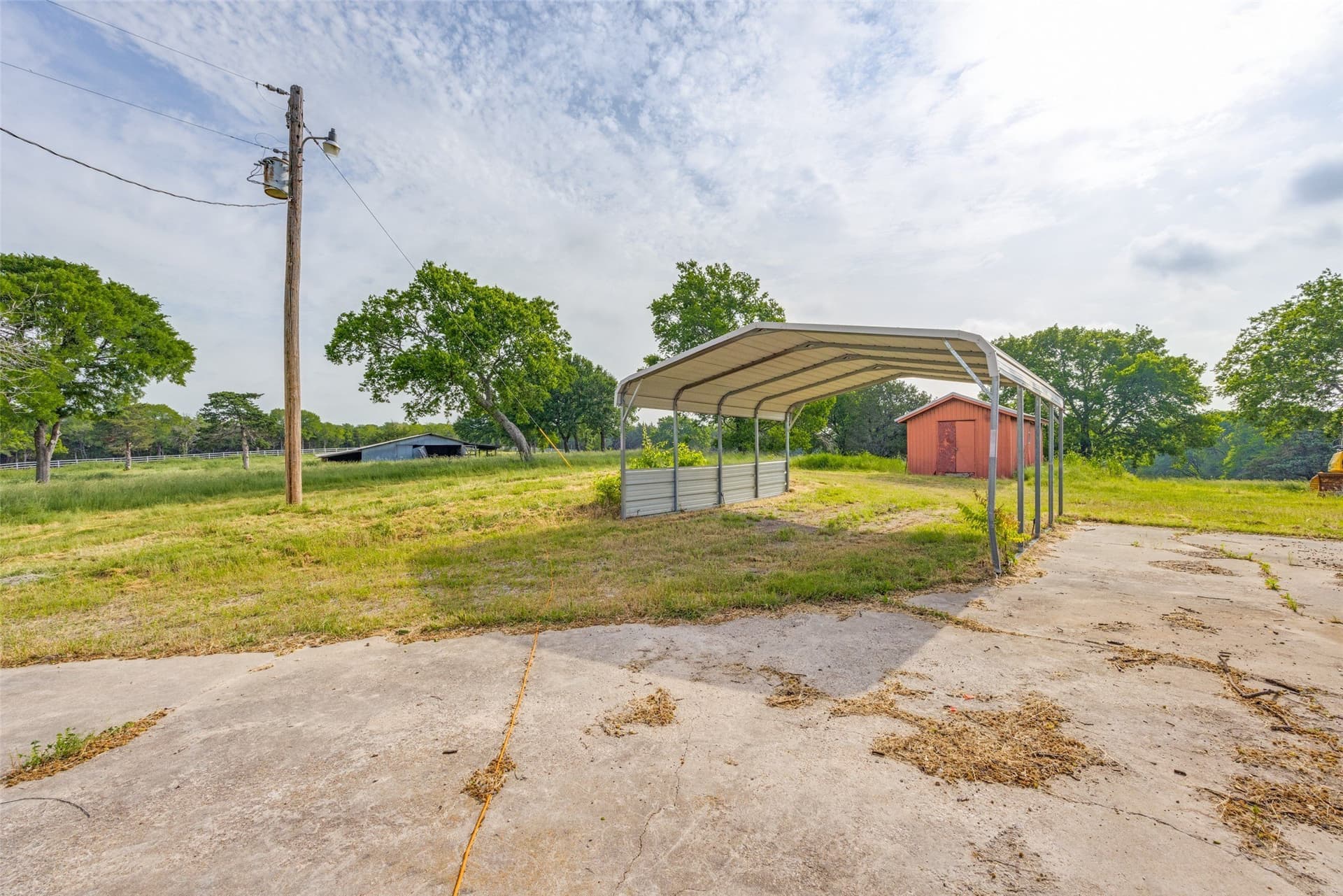 49.5 acres in Grayson County - photo 40
