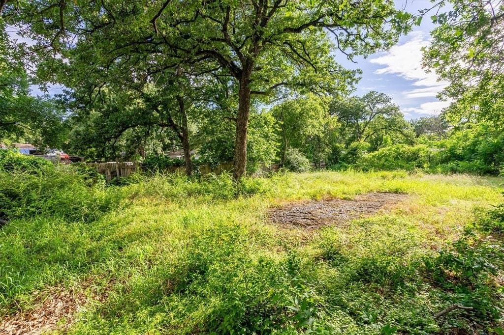 0.17 acres in Tarrant County featured view
