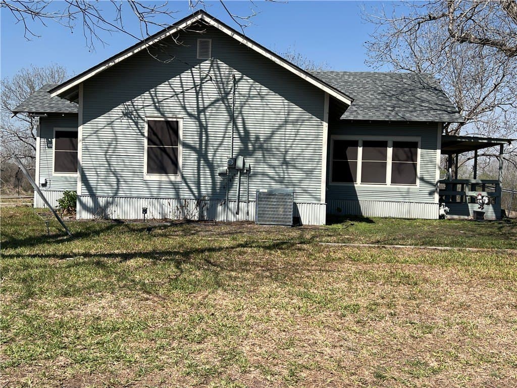 10 acres in Goliad County - photo 18