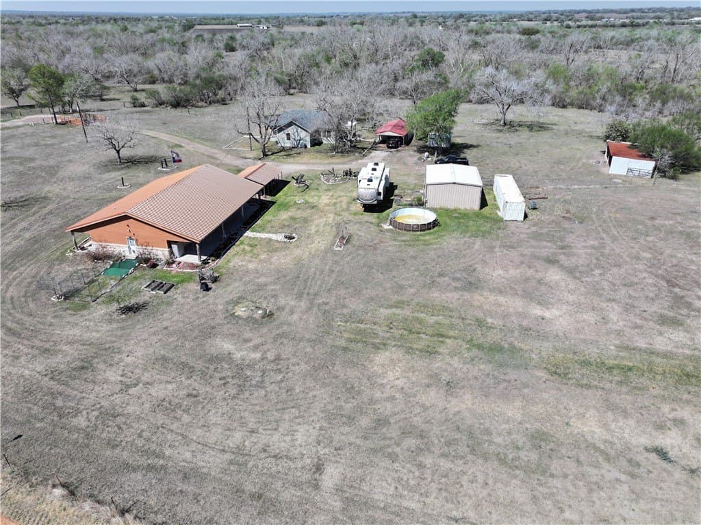 10 acres in Goliad County - photo 16
