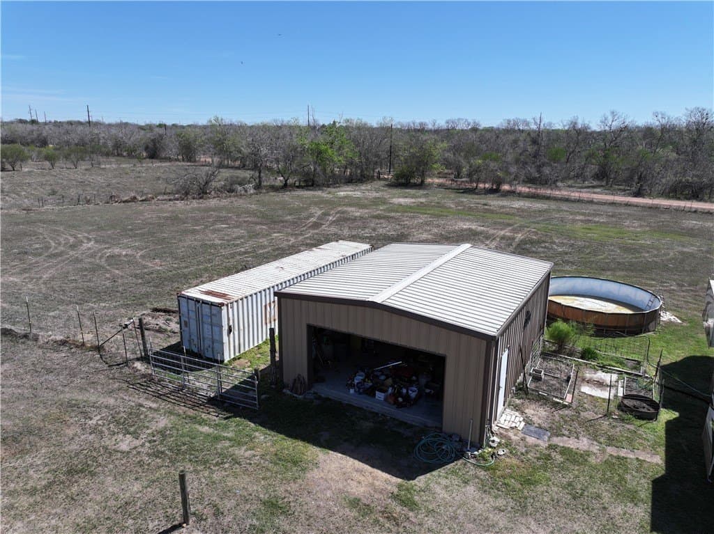 10 acres in Goliad County - photo 15