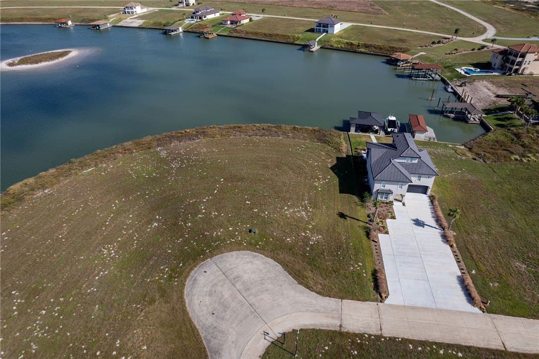 0.65 acres in Calhoun County gallery image 3