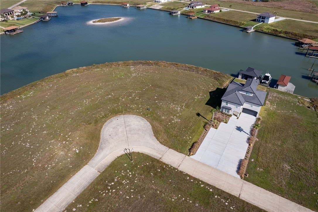 0.65 acres in Calhoun County gallery image 4