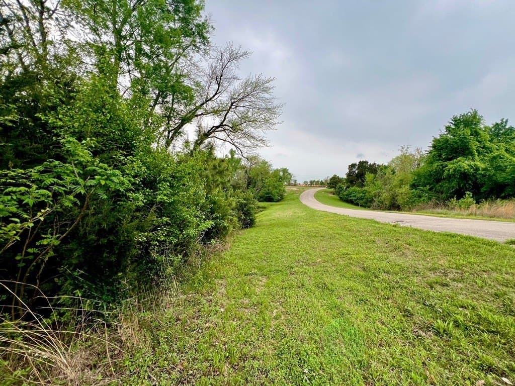 2.03 acres in Henderson County featured view