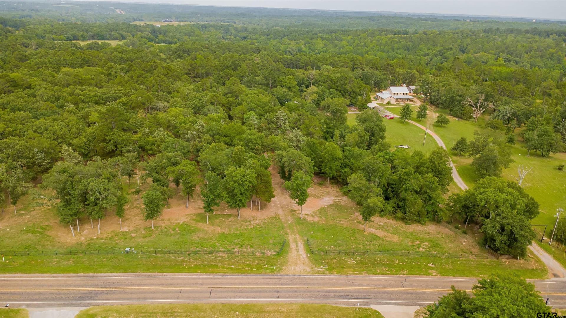 4.9 acres in Smith County - photo 6