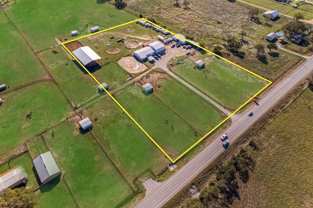 5.68 acres in Denton County gallery image 4