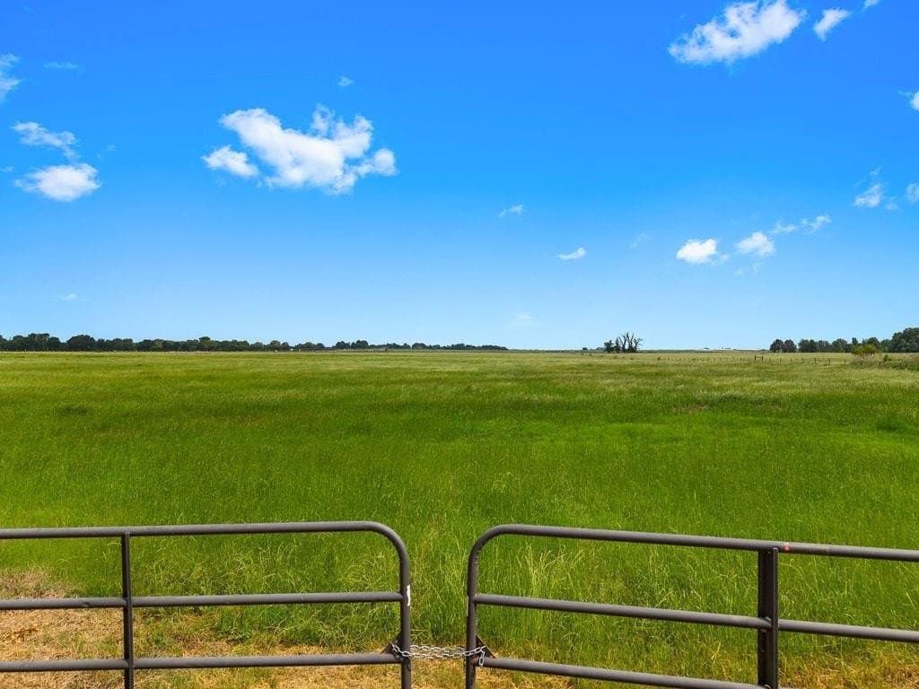 15.77 acres in Van Zandt County gallery image 3