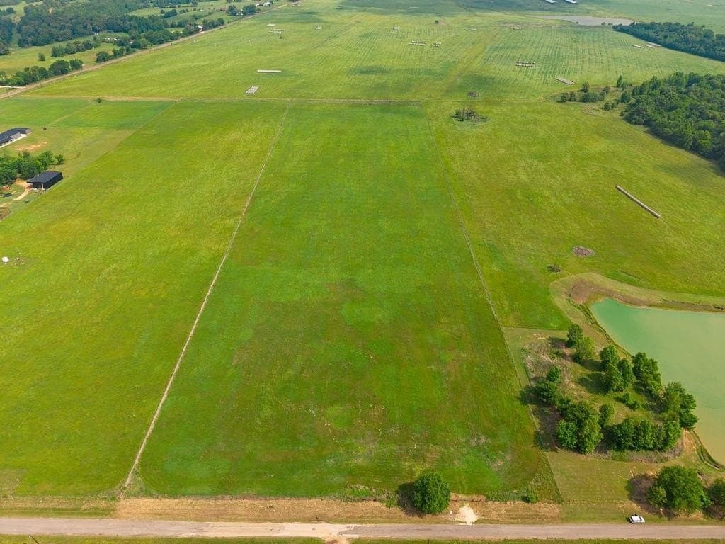 15.77 acres in Van Zandt County