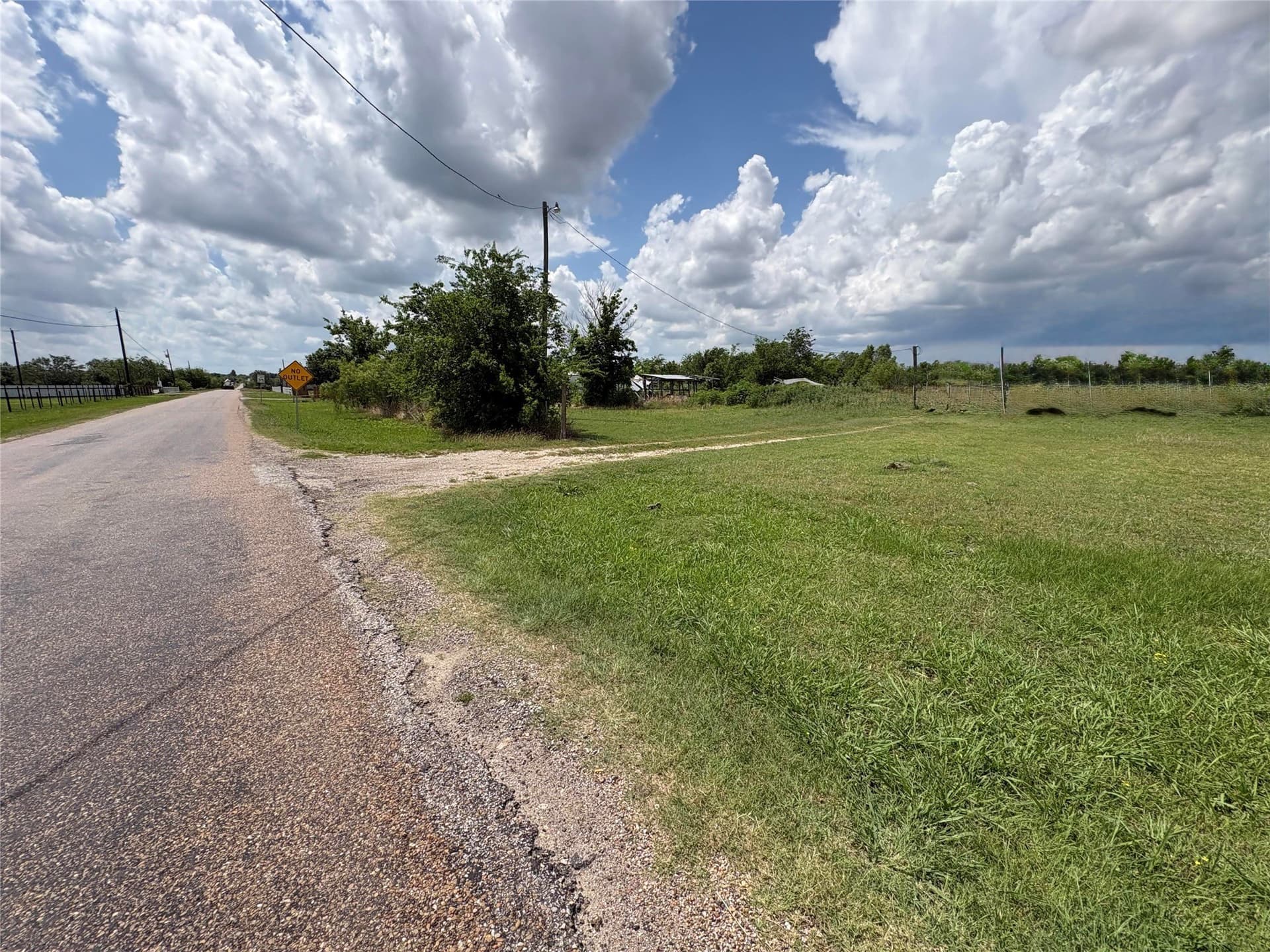 1 acres in Kaufman County featured view