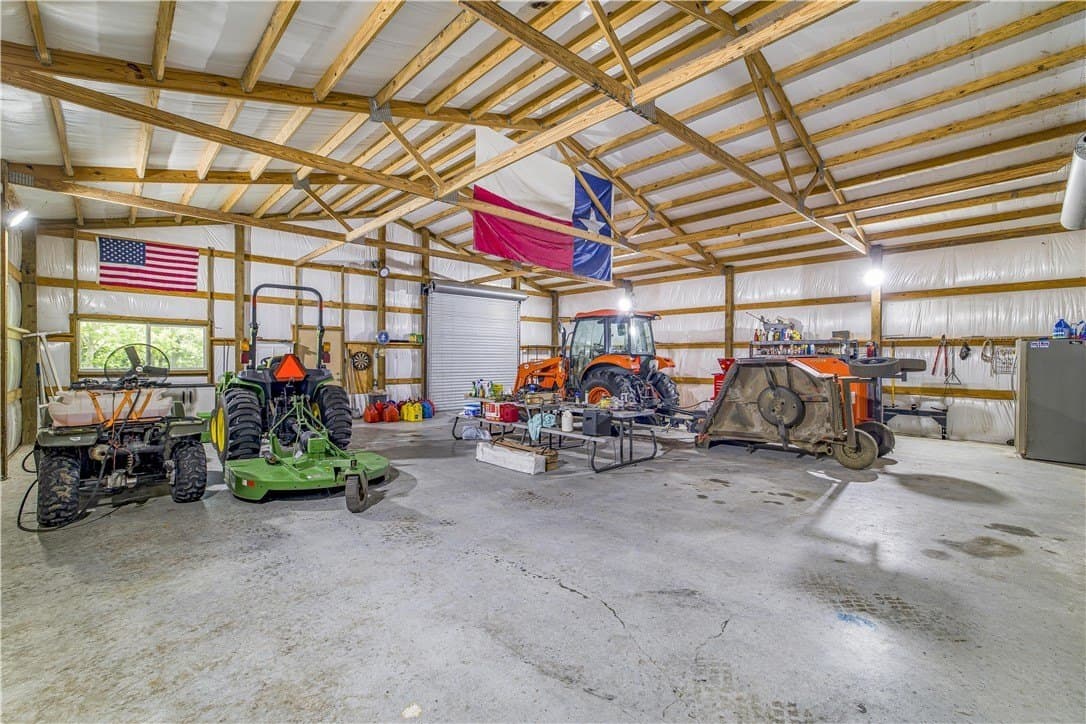 13.62 acres in Victoria County - photo 27