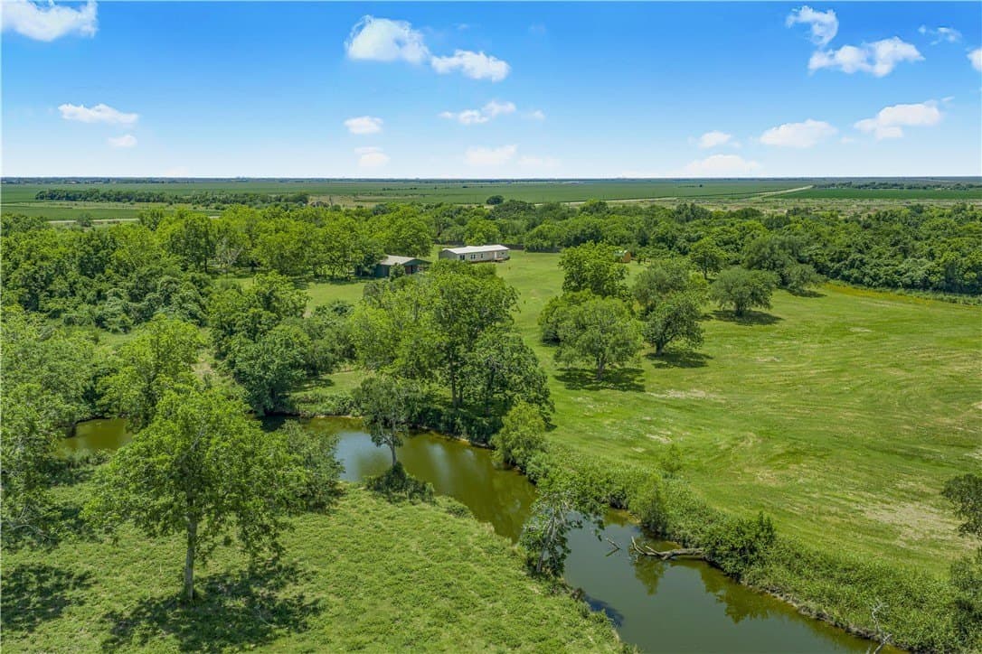 13.62 acres in Victoria County - photo 38