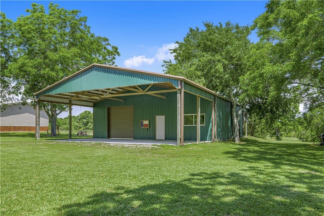 13.62 acres in Victoria County - photo 26