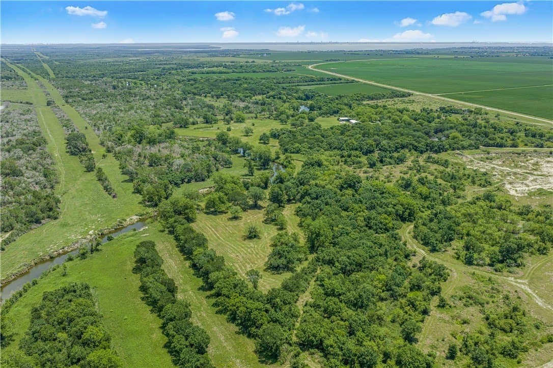 13.62 acres in Victoria County - photo 35