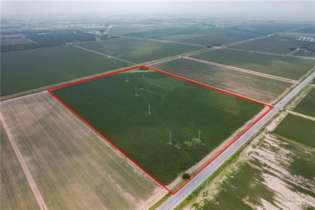 30 acres in Cameron County - photo 5