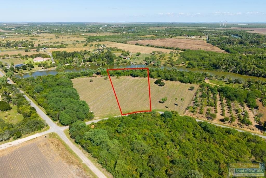 3 acres in Cameron County