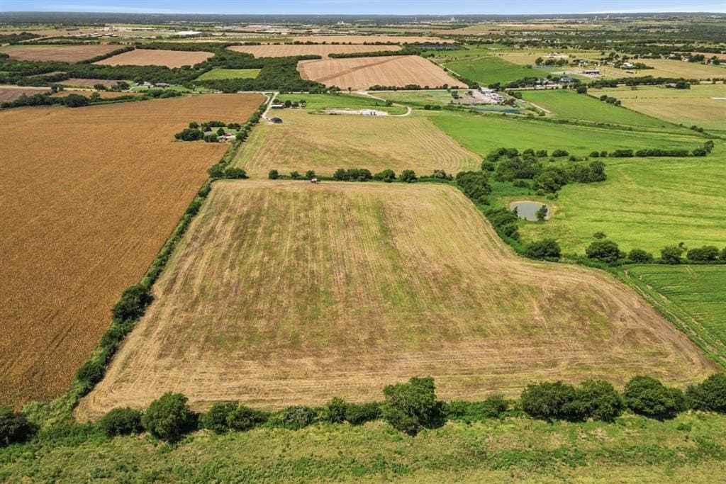 48.8 acres in Johnson County gallery image 2