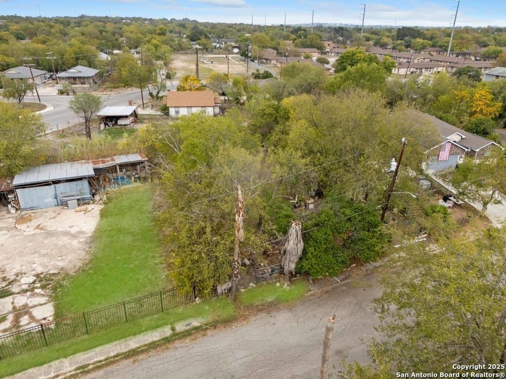 0.17 acres in Bexar County gallery image 2