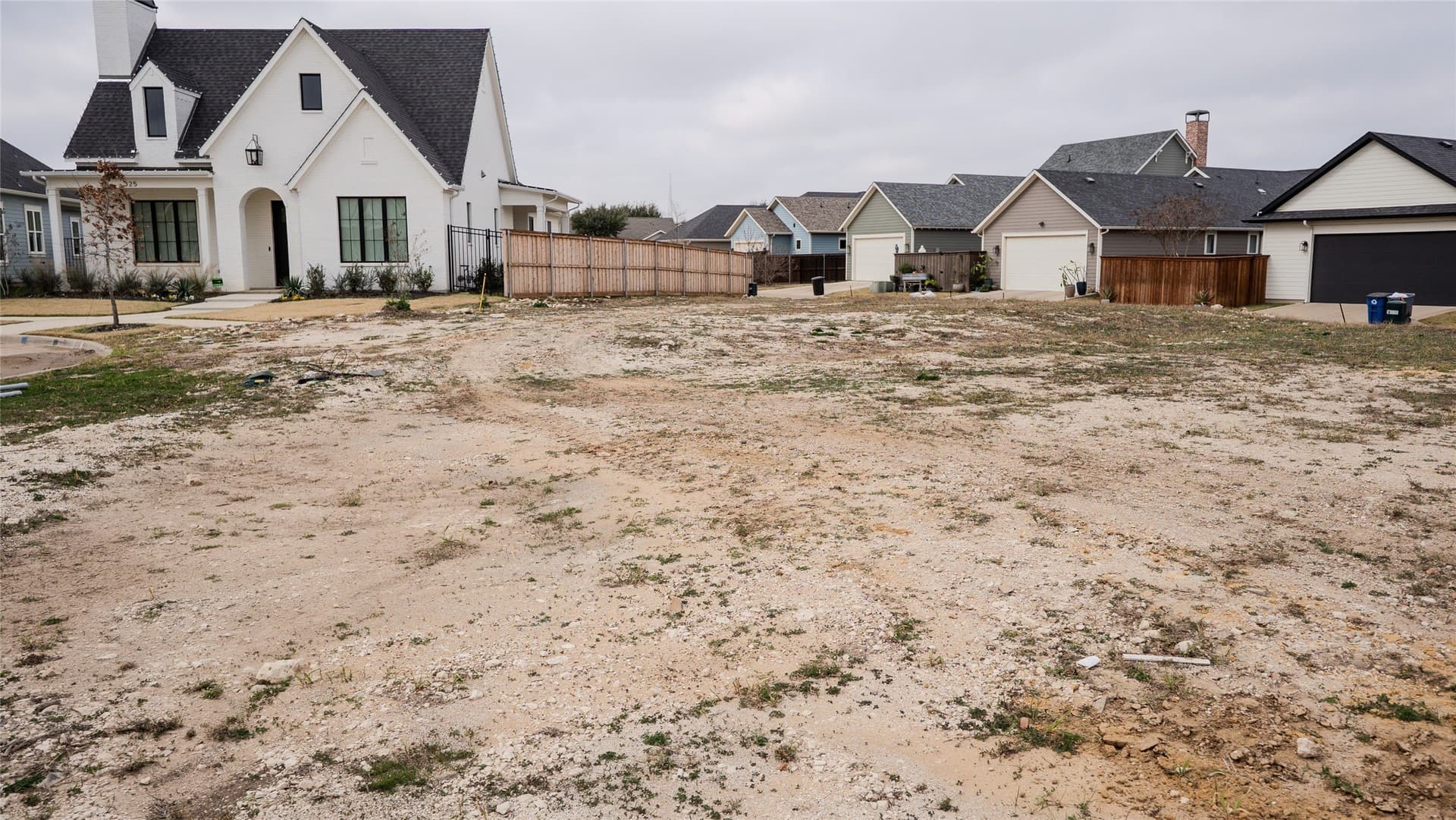 0.1 acres in Ellis County - photo 3