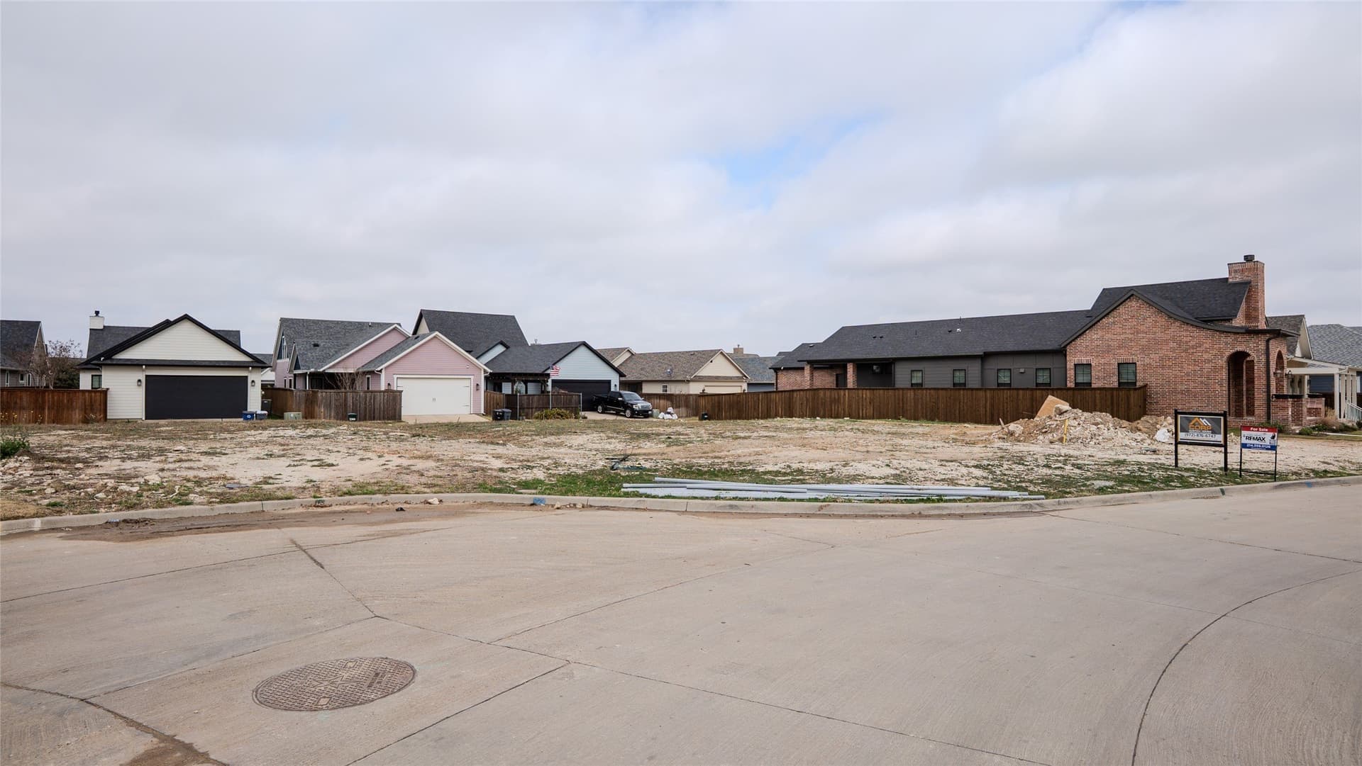 0.1 acres in Ellis County - photo 20