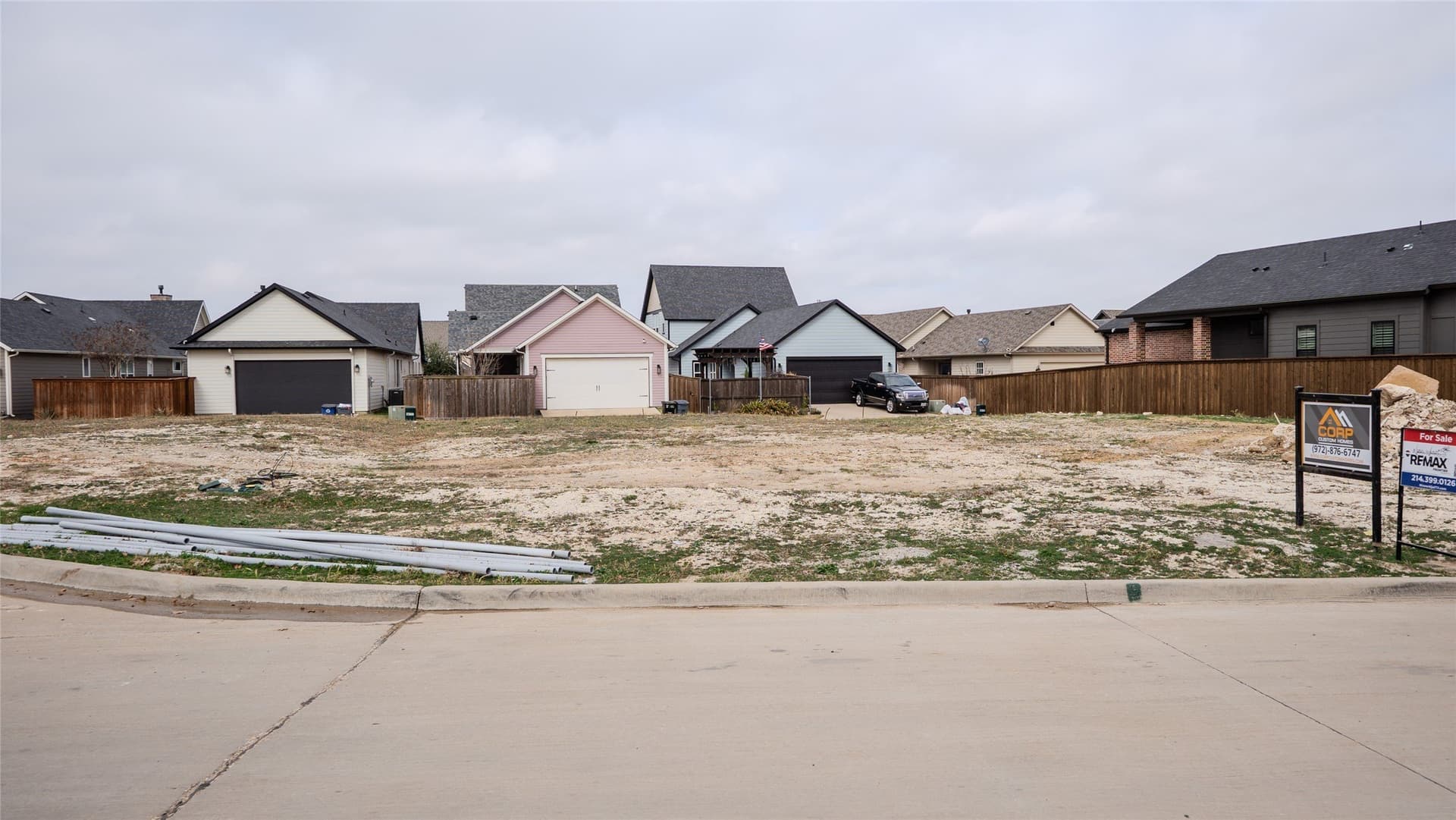 0.1 acres in Ellis County - photo 11