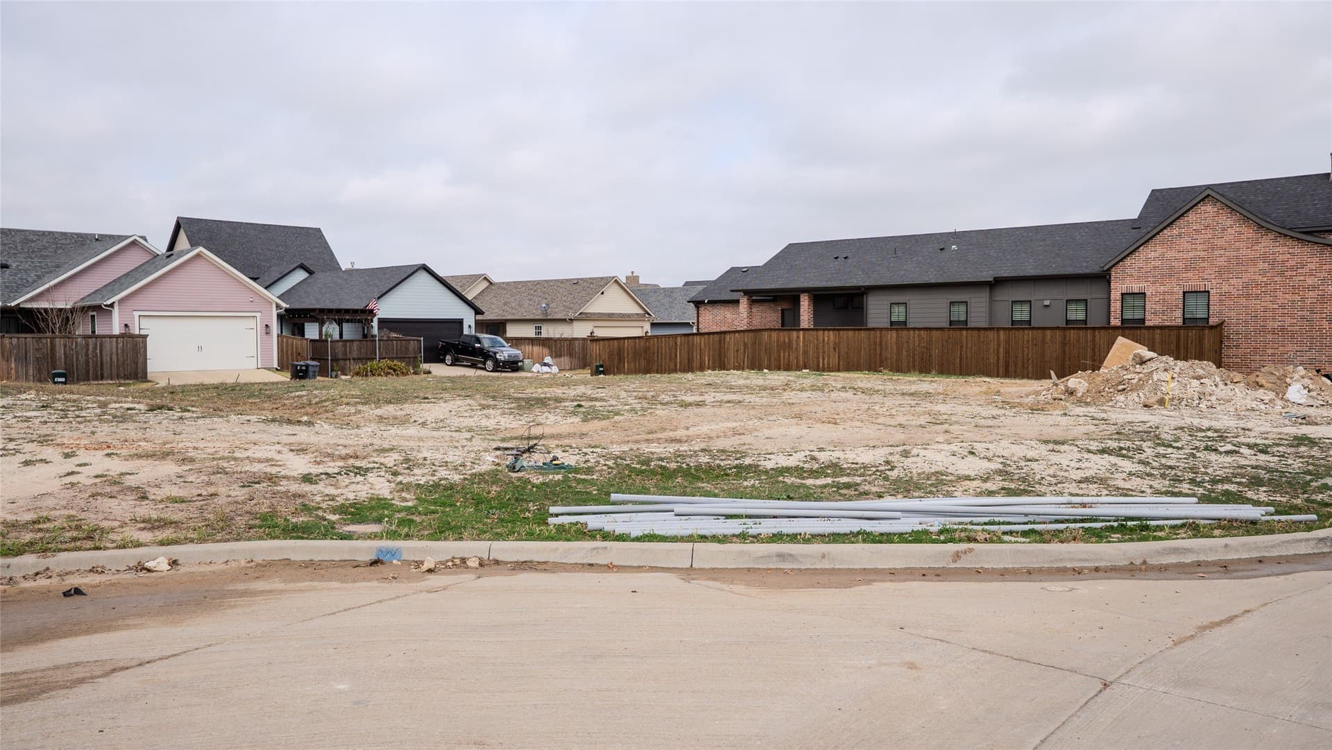 0.1 acres in Ellis County - photo 10