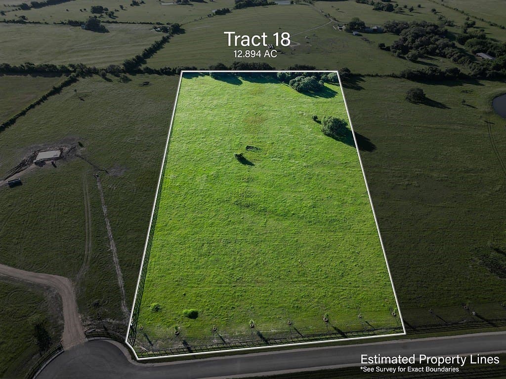 12.89 acres in Fayette County