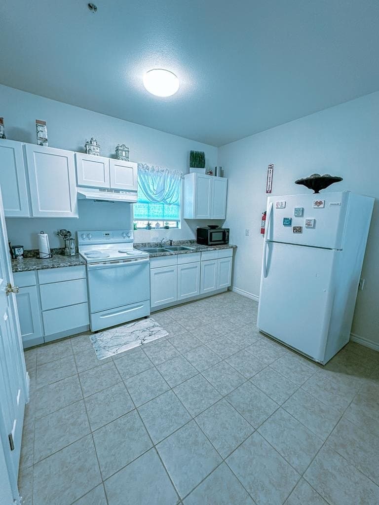 3,606,728 acres in Maverick County featured view