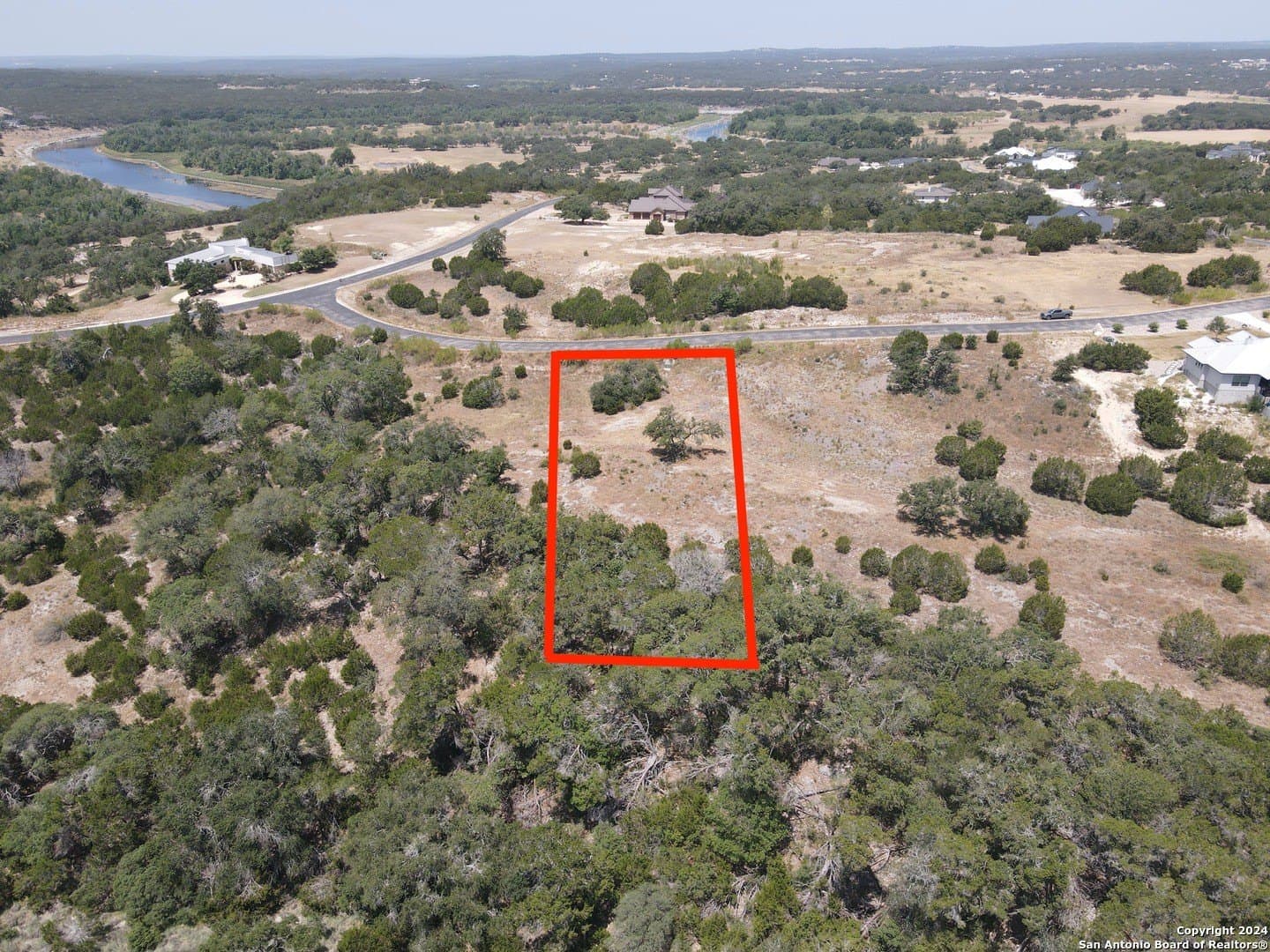 1.2 acres in Comal County gallery image 3