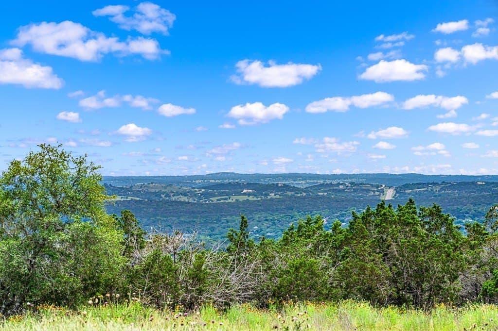 21.13 acres in Kerr County - photo 8