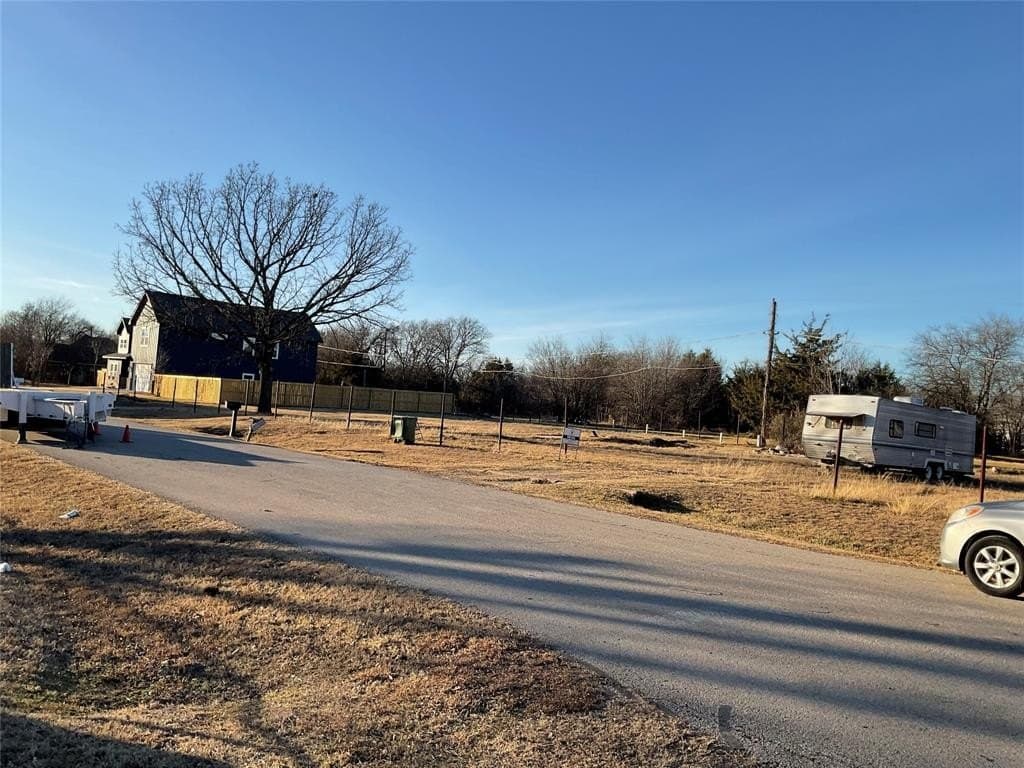 0.24 acres in Tarrant County gallery image 4