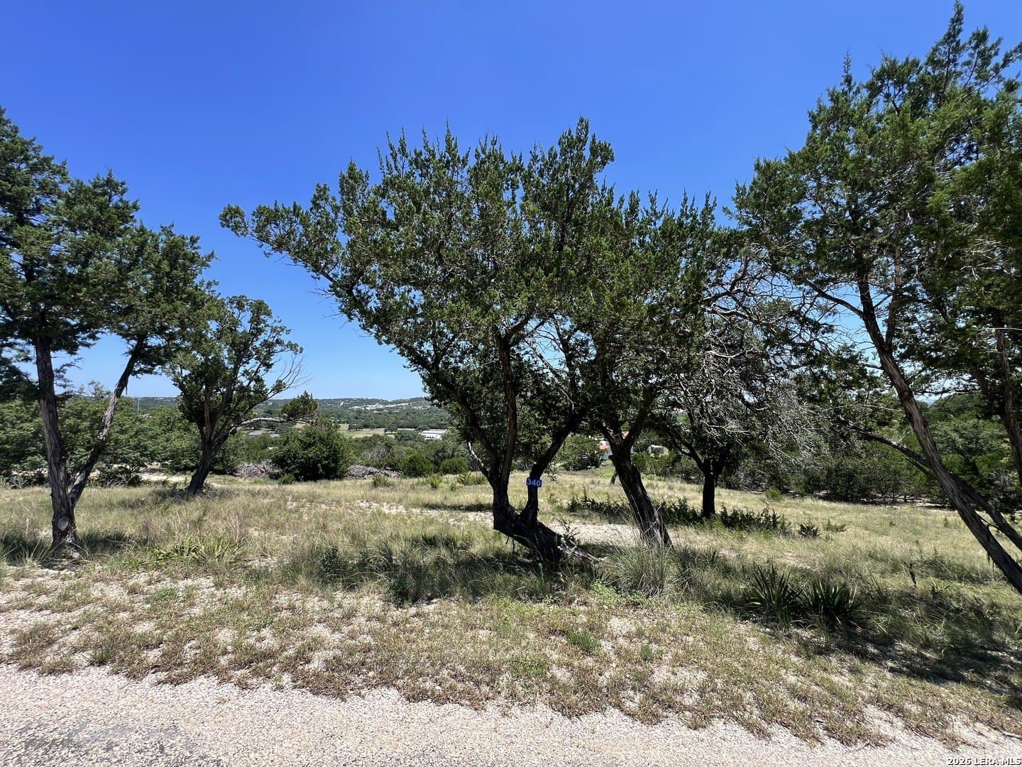 1.53 acres in Kerr County - photo 3