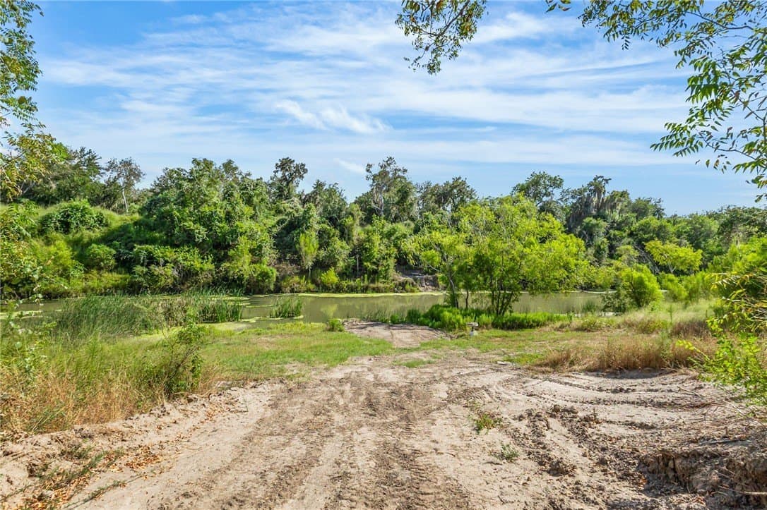 43,560 acres in San Patricio County - photo 34