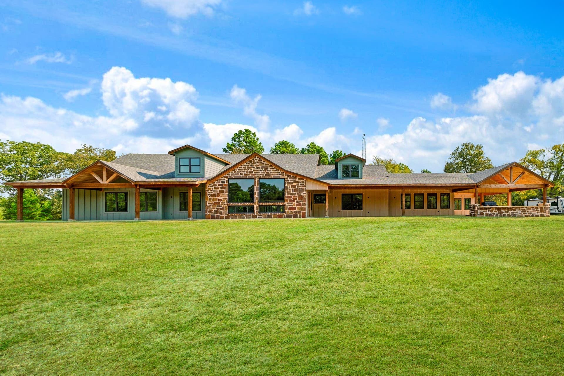 23.17 acres in Lamar County
