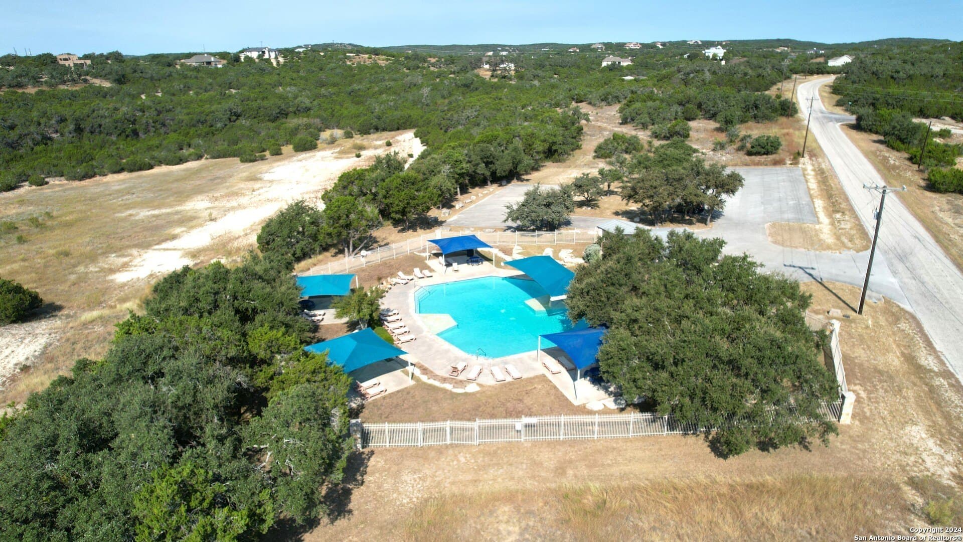 3.96 acres in Comal County - photo 7
