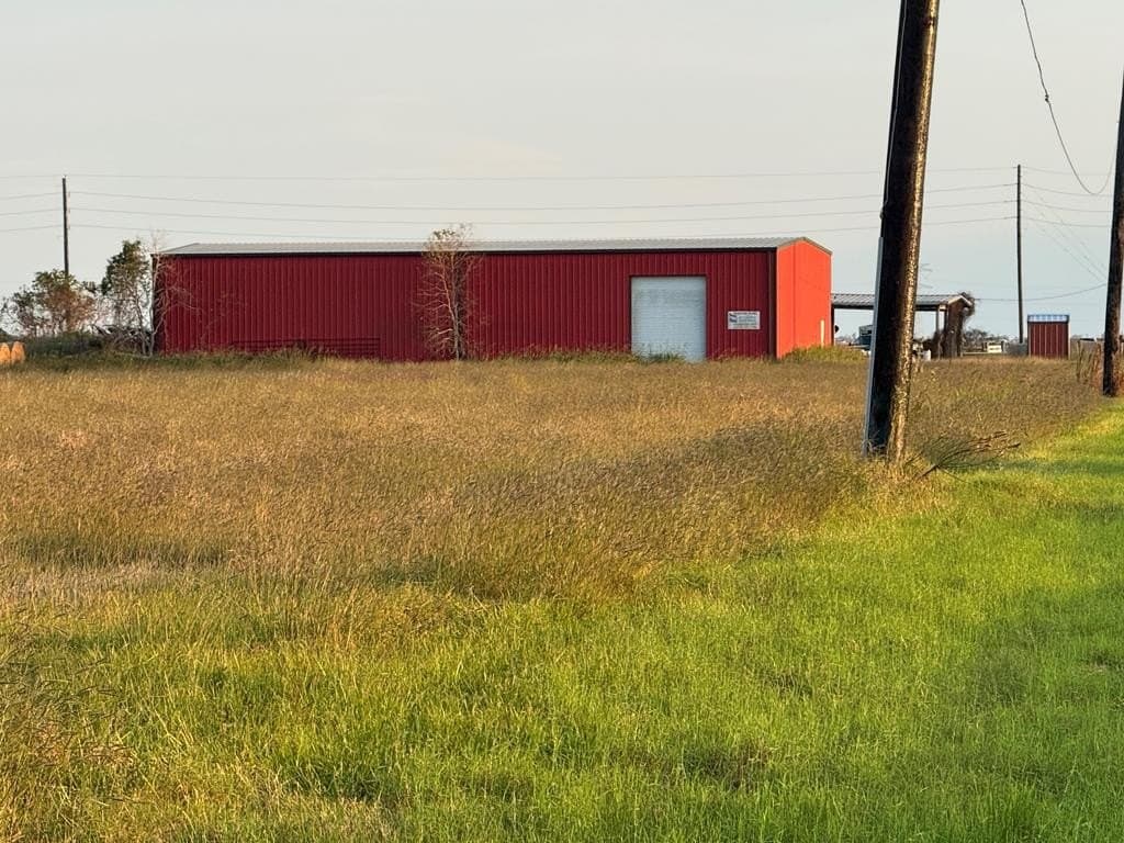25 acres in Angleton County gallery image 2